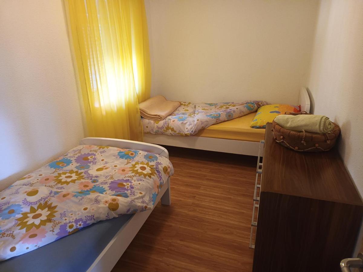 Vrlika Holiday Home Marija מראה חיצוני תמונה