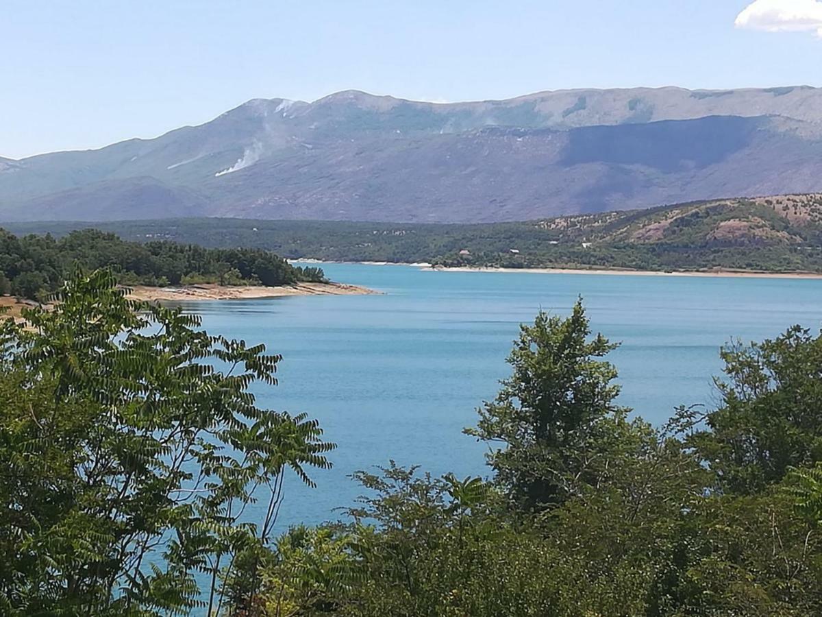 Vrlika Holiday Home Marija מראה חיצוני תמונה
