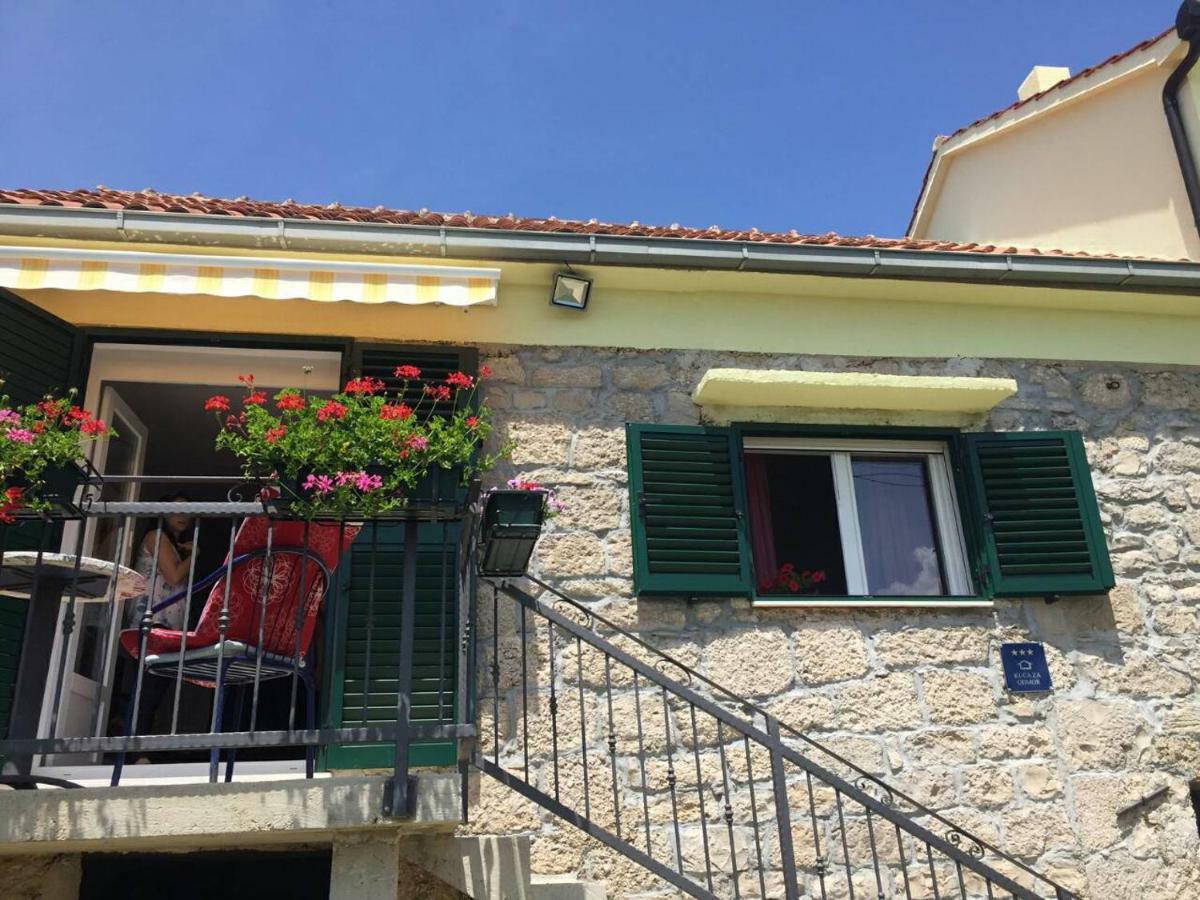 Vrlika Holiday Home Marija מראה חיצוני תמונה